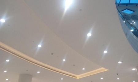 Les avantages du faux-plafond pour votre habitation